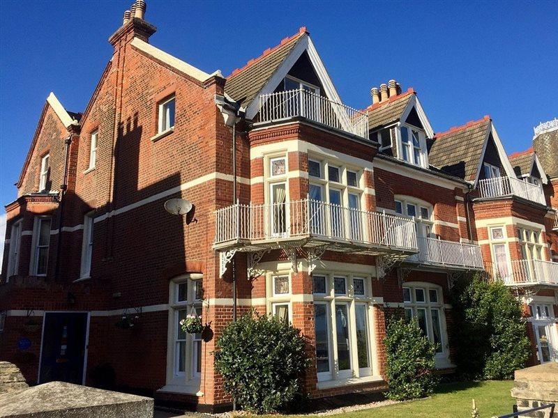 Britten House Лоустофт Экстерьер фото