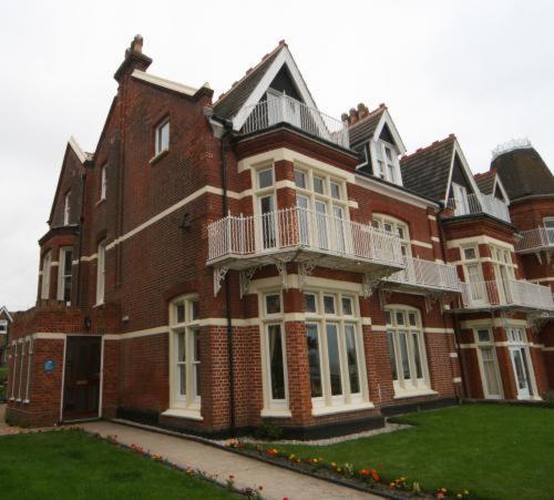 Britten House Лоустофт Экстерьер фото